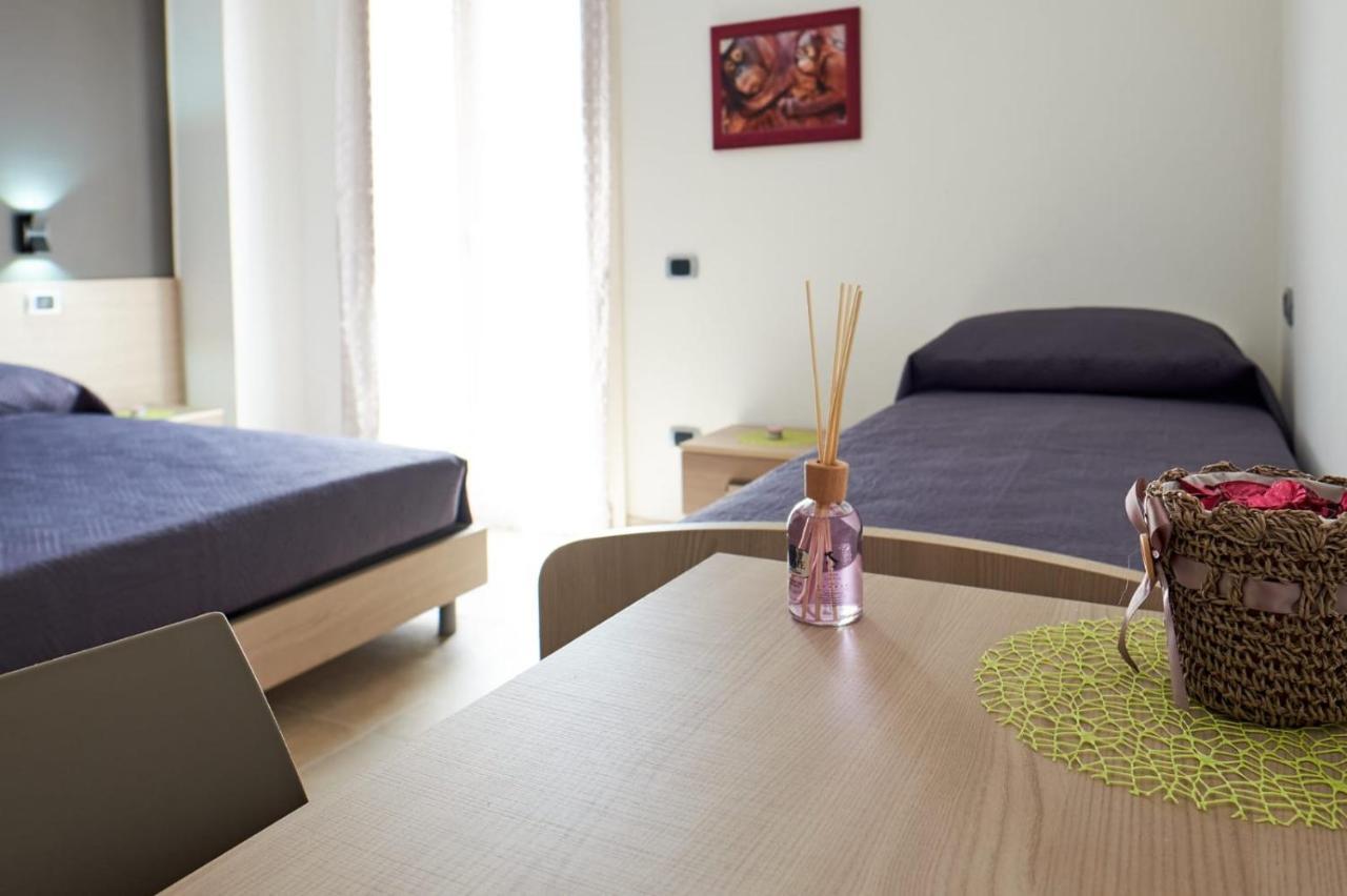Triparni Bouganville House - Casa Vacanze מראה חיצוני תמונה
