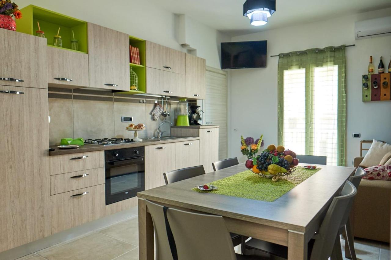 Triparni Bouganville House - Casa Vacanze מראה חיצוני תמונה