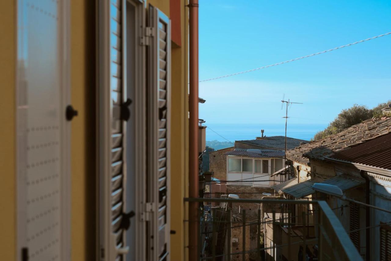 Triparni Bouganville House - Casa Vacanze מראה חיצוני תמונה