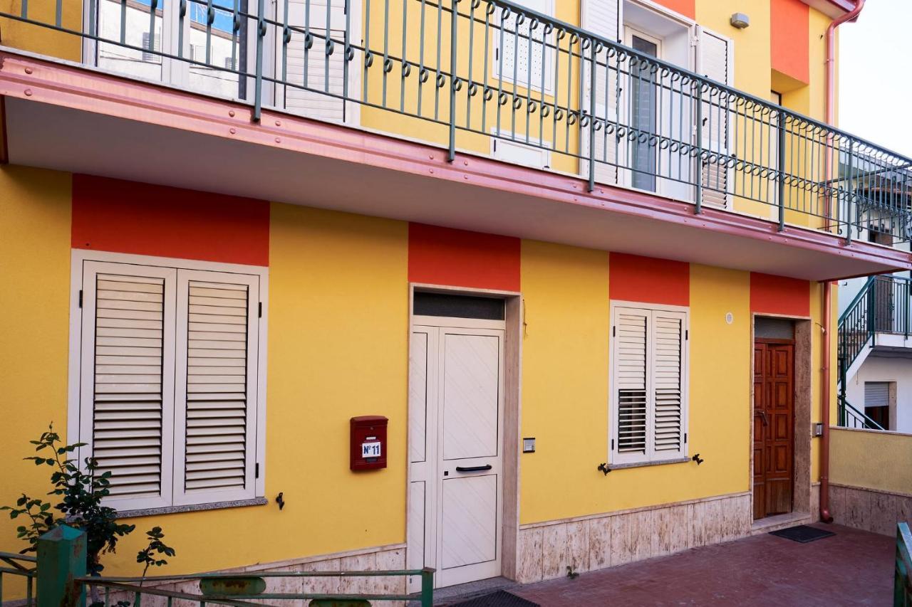 Triparni Bouganville House - Casa Vacanze מראה חיצוני תמונה